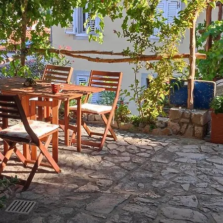Desanti Apartmán Valun