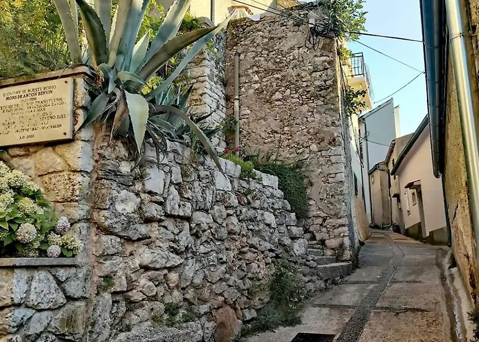 Desanti *